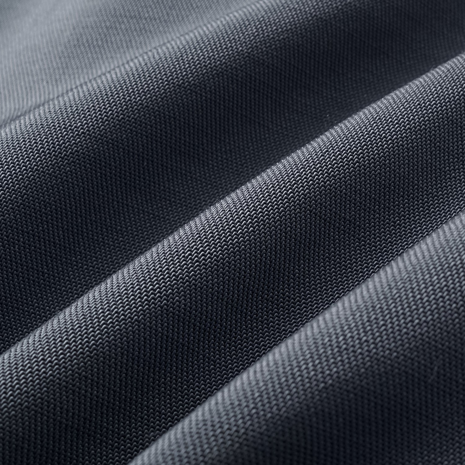 "Speak Sleek" 奢華輕薄麻感肌理醋酸短褲—Cloud