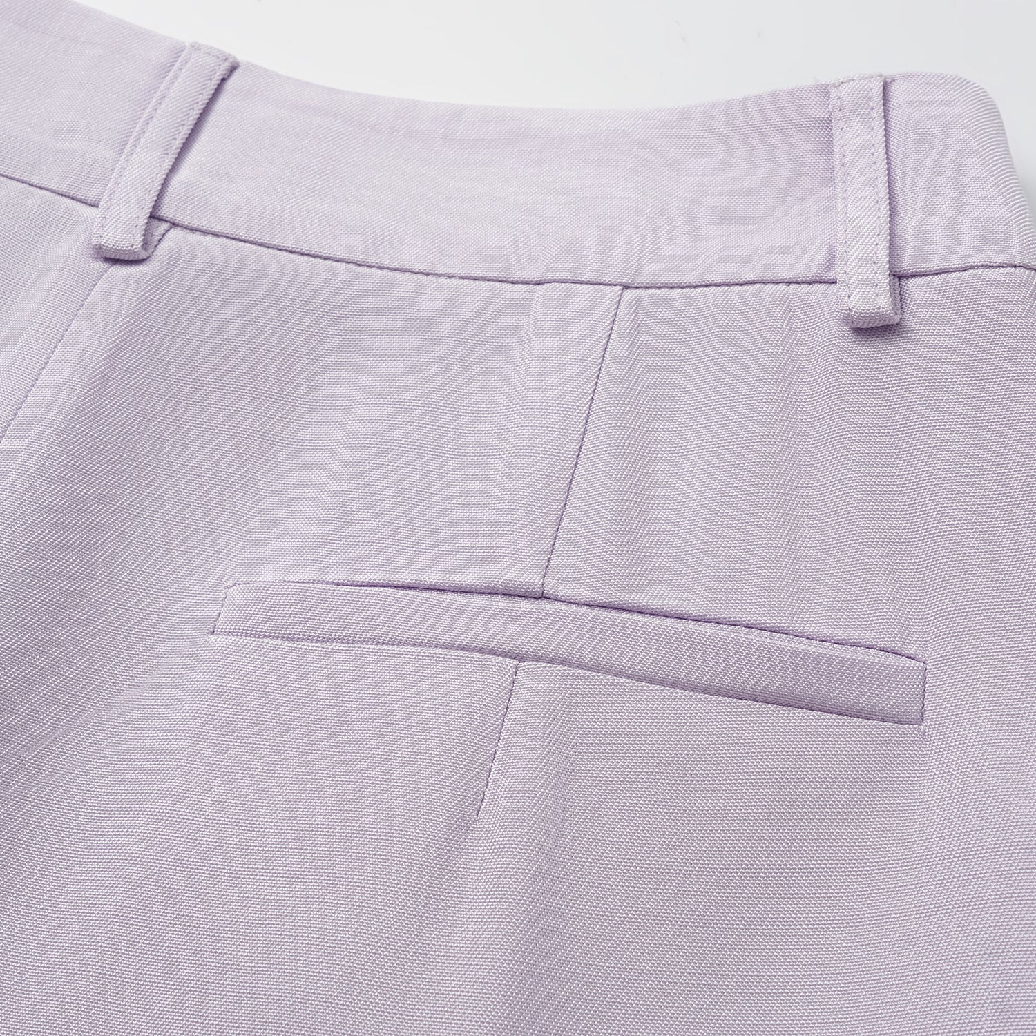 "Speak Sleek" 奢華輕薄麻感肌理醋酸短褲—Lilac