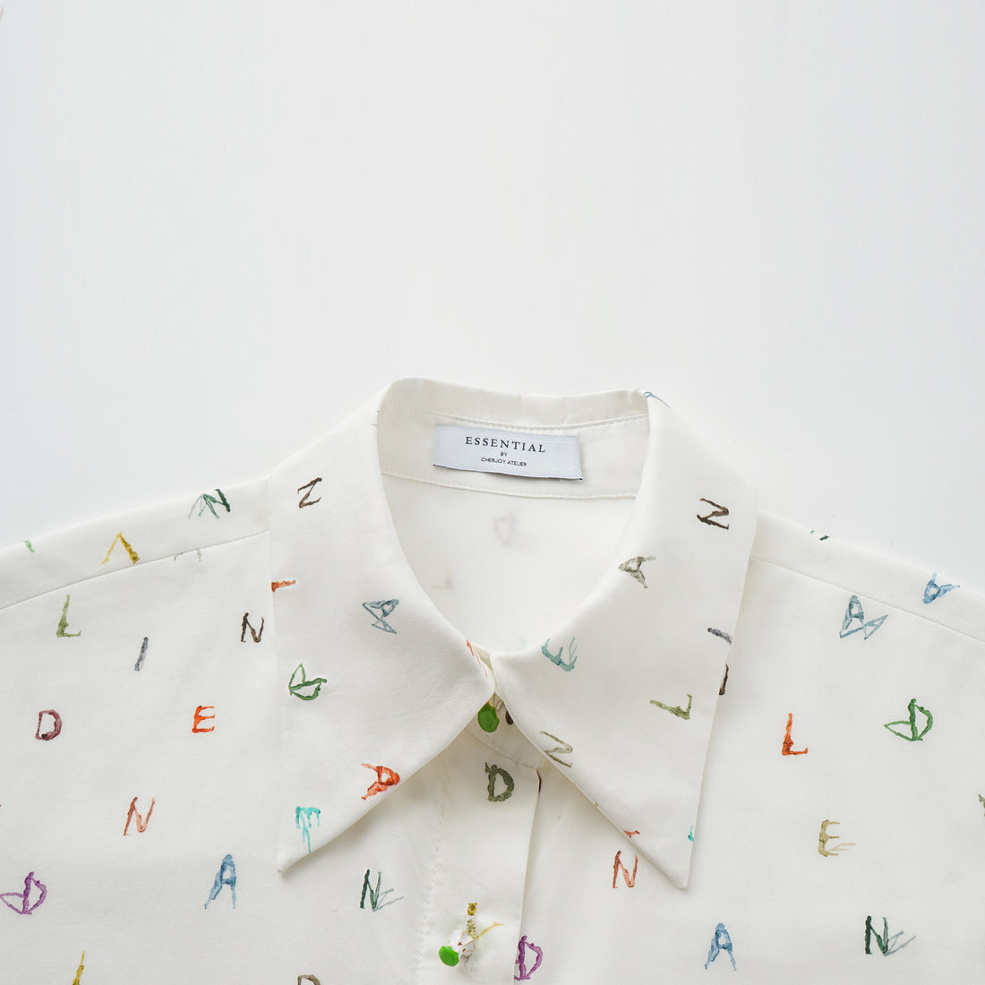 “知性時刻”義大利純棉Monogram繪印工藝襯衫—Ink Whisper漫綴字語