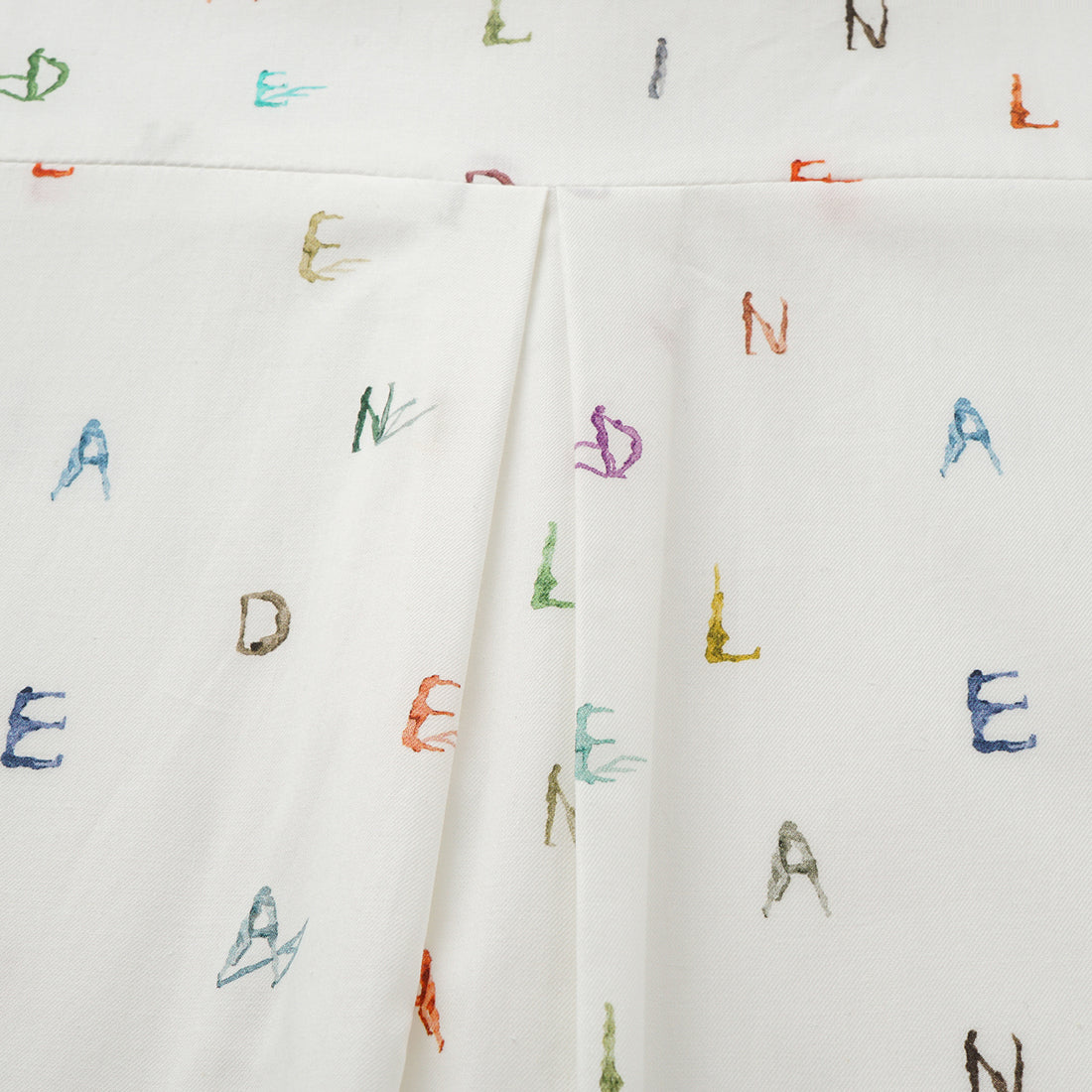 “知性時刻”義大利純棉Monogram繪印工藝襯衫—Ink Whisper漫綴字語