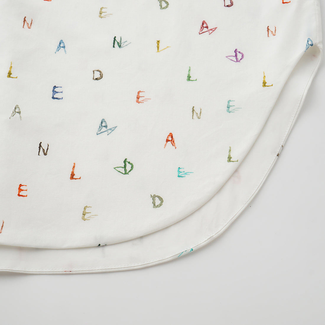 “知性時刻”義大利純棉Monogram繪印工藝襯衫—Ink Whisper漫綴字語