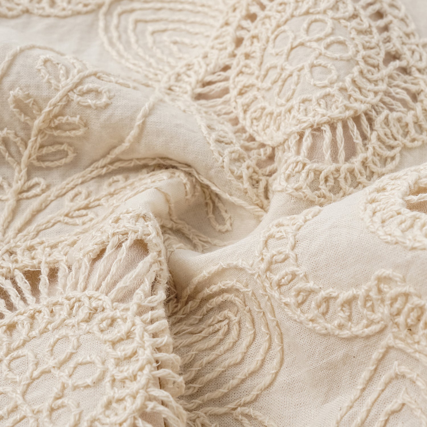 “慵懶俏麗” 義大利蕾絲短褲