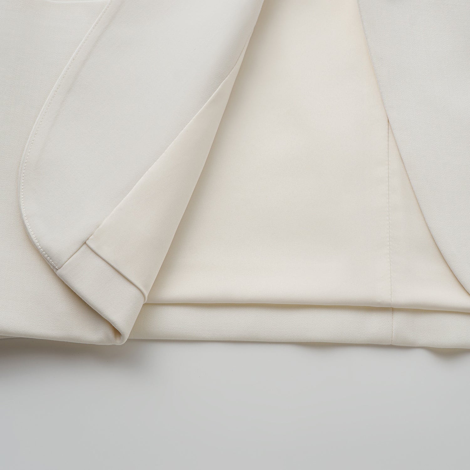 “Westminster Weekdays." 義大利頂級羊毛西裝外套—Dewed Jasmine晨露白茉