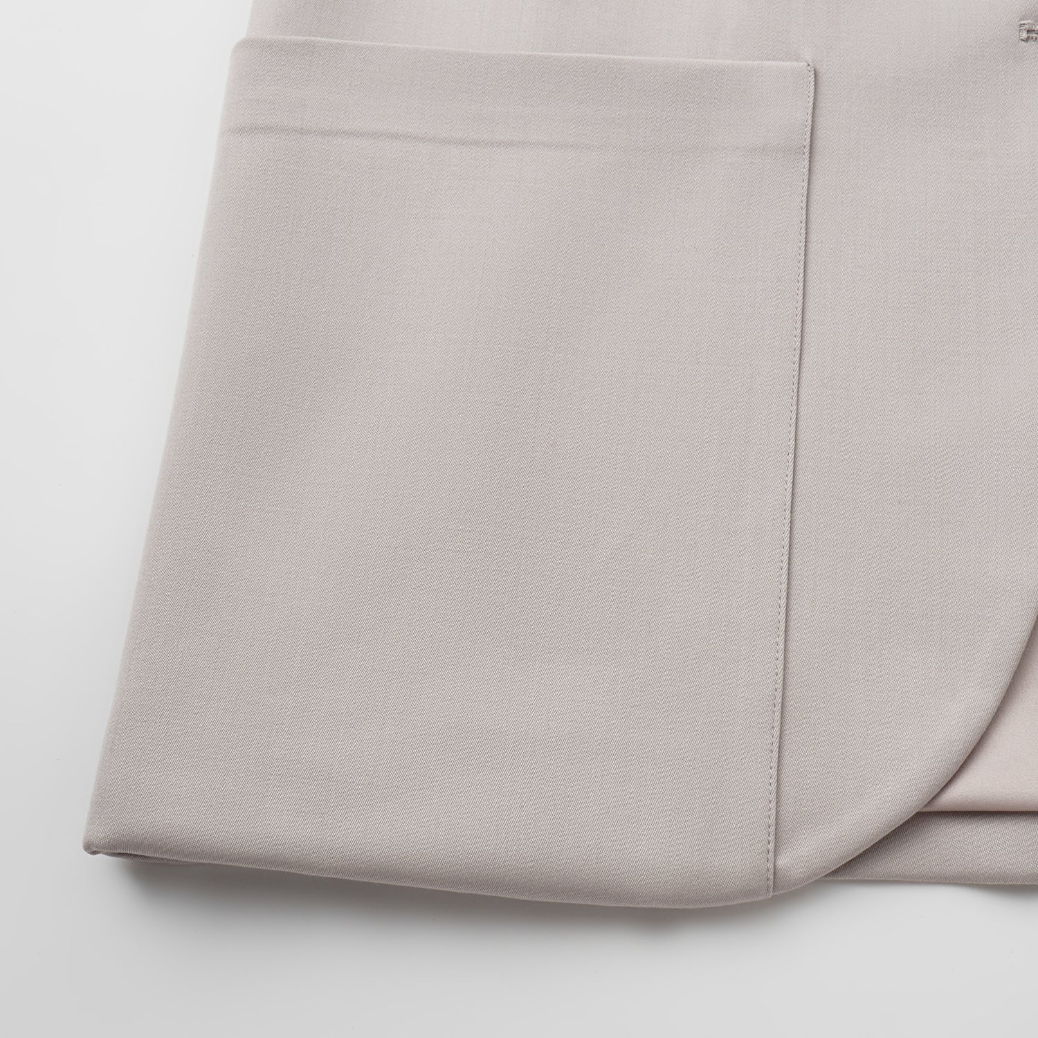 “Westminster Weekdays." 義大利頂級羊毛西裝外套—Iris Ash銀霧鳶尾