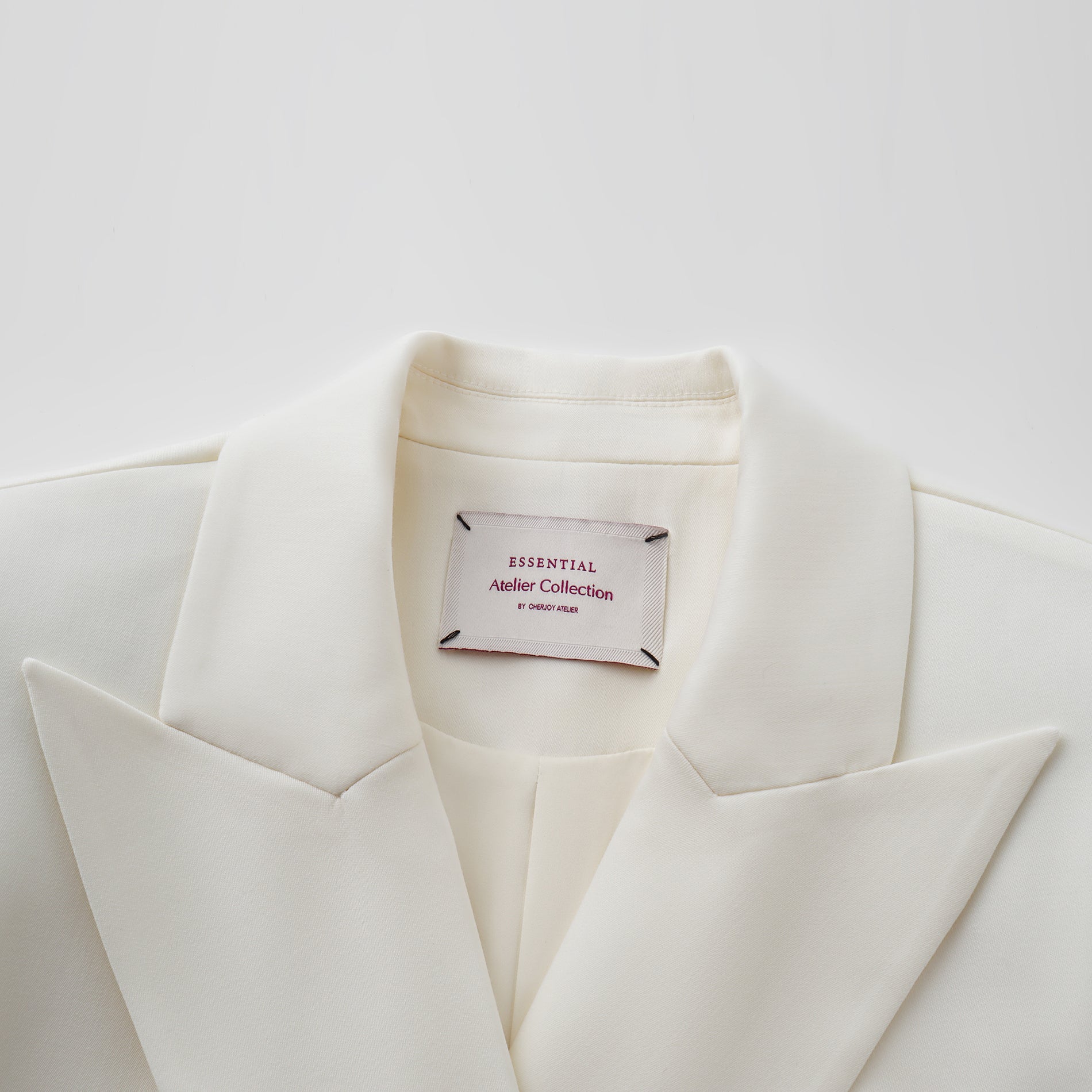 “Westminster Weekdays." 義大利頂級羊毛修身西裝外套—Dewed Jasmine晨露白茉