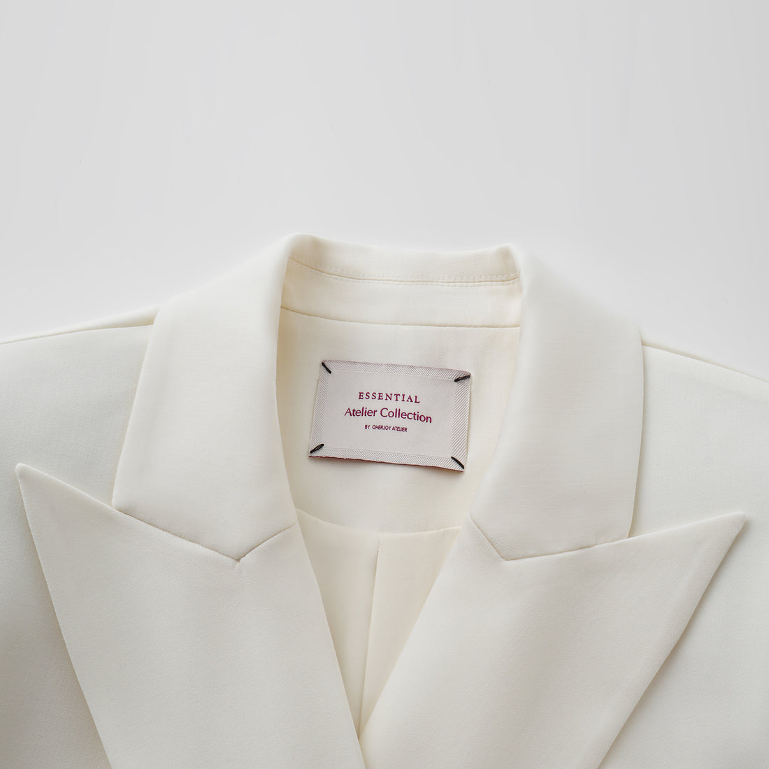 “Westminster Weekdays." 義大利頂級羊毛修身西裝外套—Dewed Jasmine晨露白茉