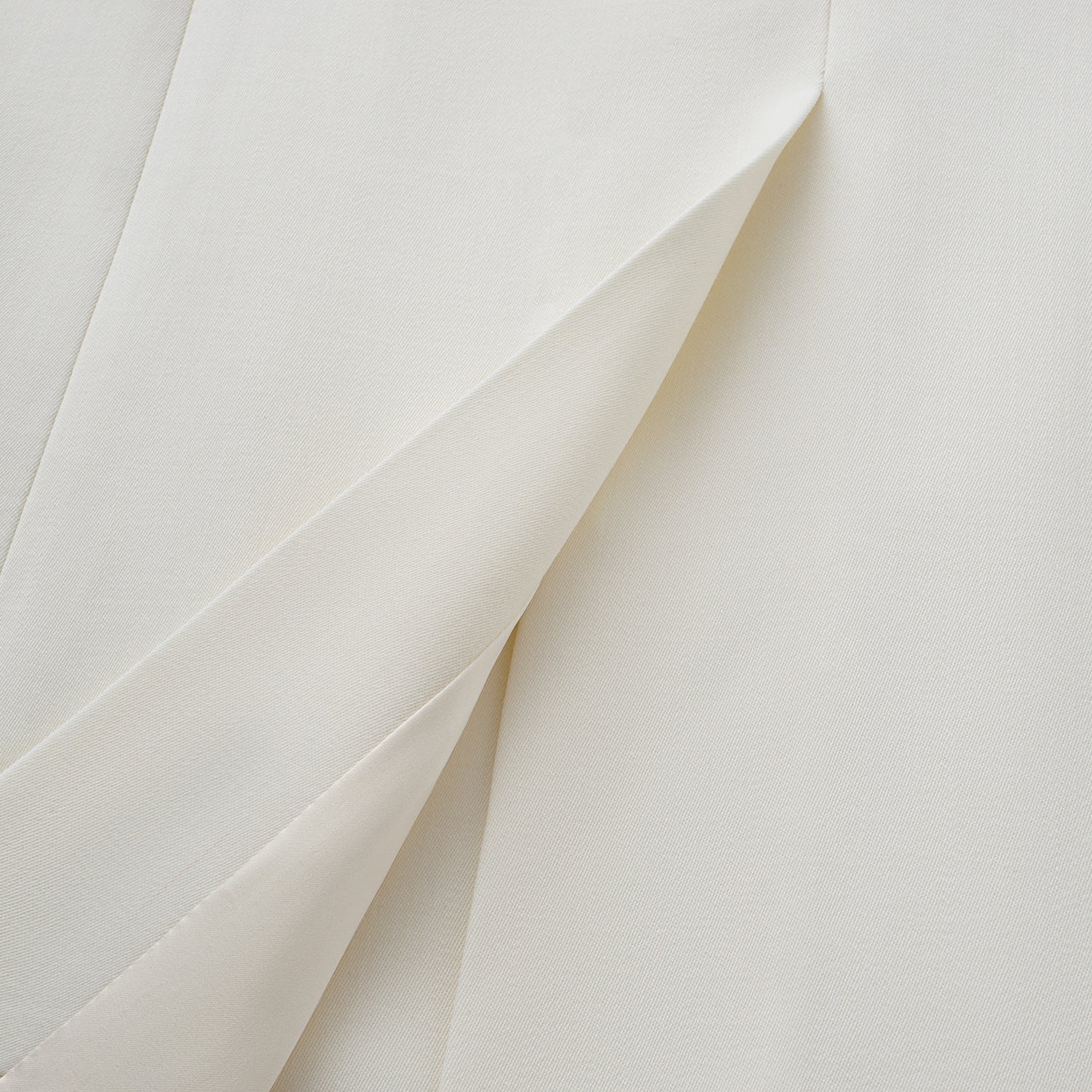 “Westminster Weekdays." 義大利頂級羊毛修身西裝外套—Dewed Jasmine晨露白茉