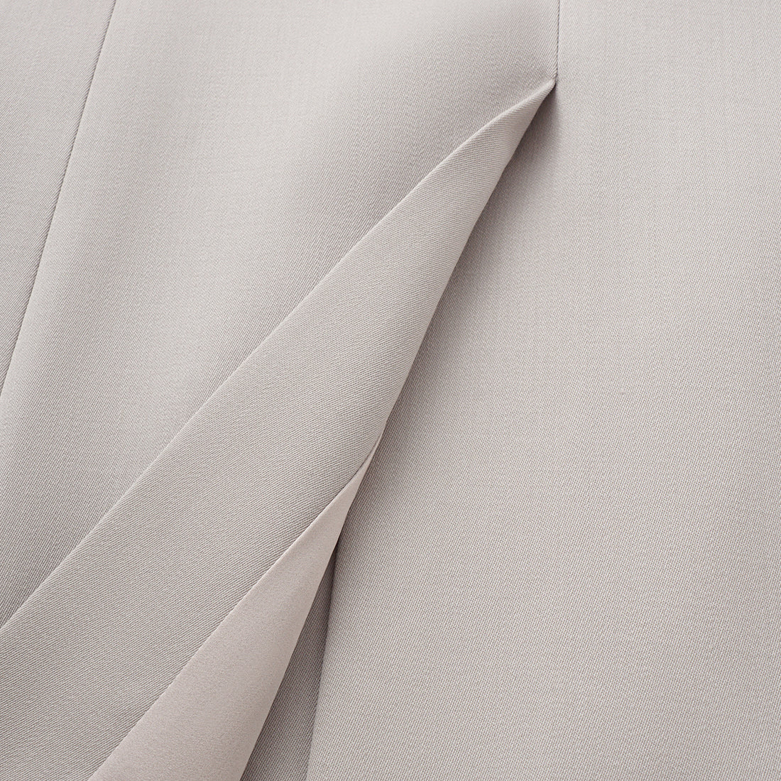 “Westminster Weekdays." 義大利頂級羊毛修身西裝外套—Iris Ash銀霧鳶尾