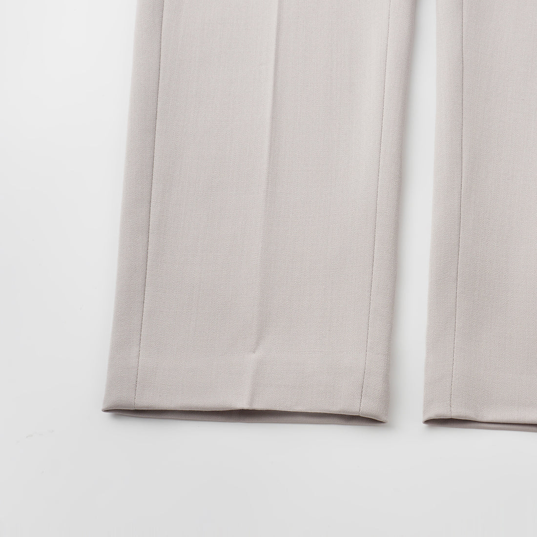 “Westminster Weekdays." 義大利頂級羊毛九分西裝褲—Iris Ash銀霧鳶尾