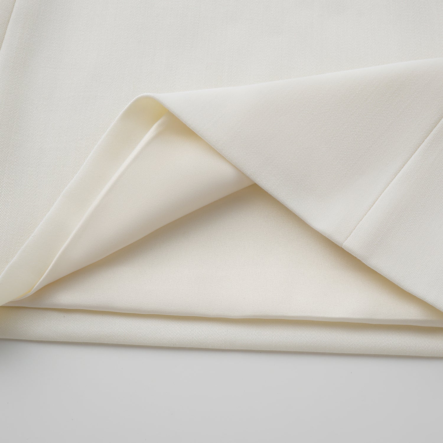 “Westminster Weekdays." 義大利頂級羊毛西裝喇叭褲——Dewed Jasmine晨露白茉