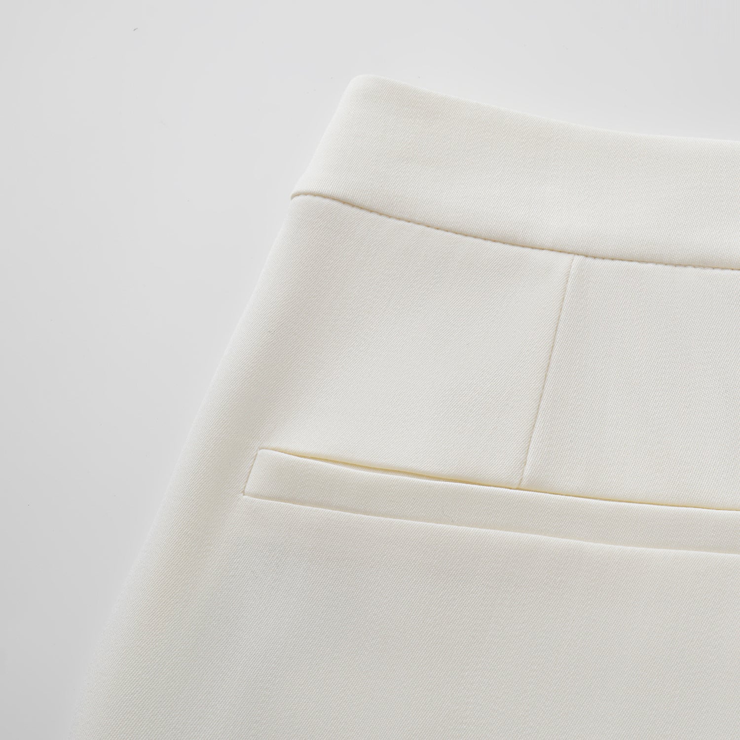 “Westminster Weekdays." 義大利頂級羊毛西裝喇叭褲——Dewed Jasmine晨露白茉