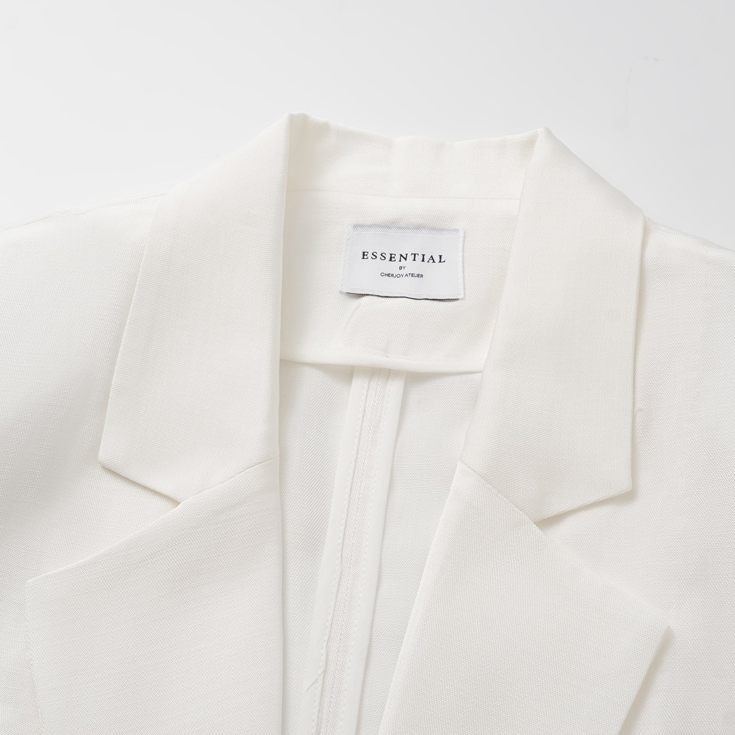 "Speak Sleek" 奢華輕薄麻感肌理醋酸Oversized西裝外套—Ivory