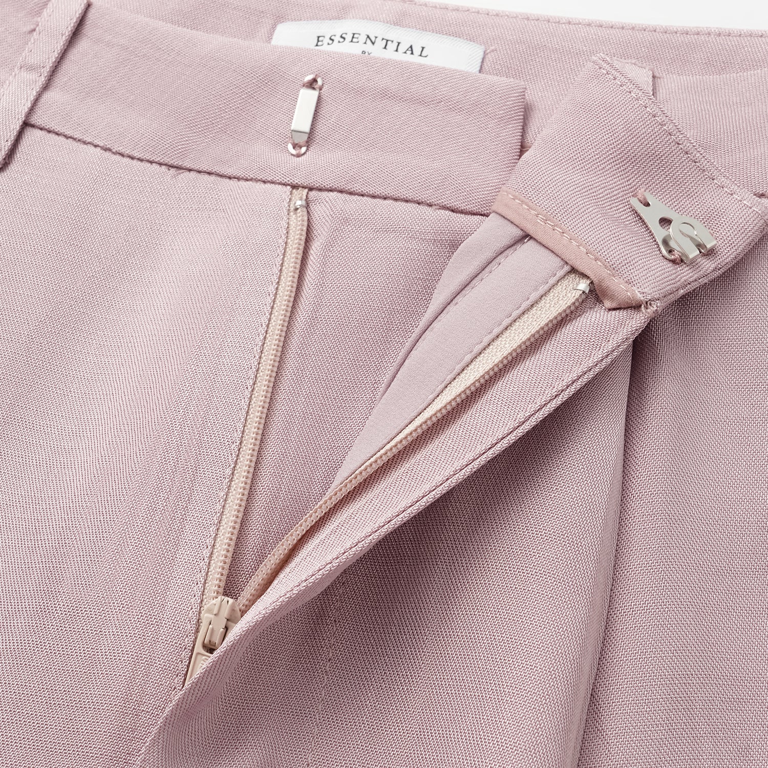 "Speak Sleek" 奢華輕薄麻感肌理醋酸立體剪裁寬褲—Pink