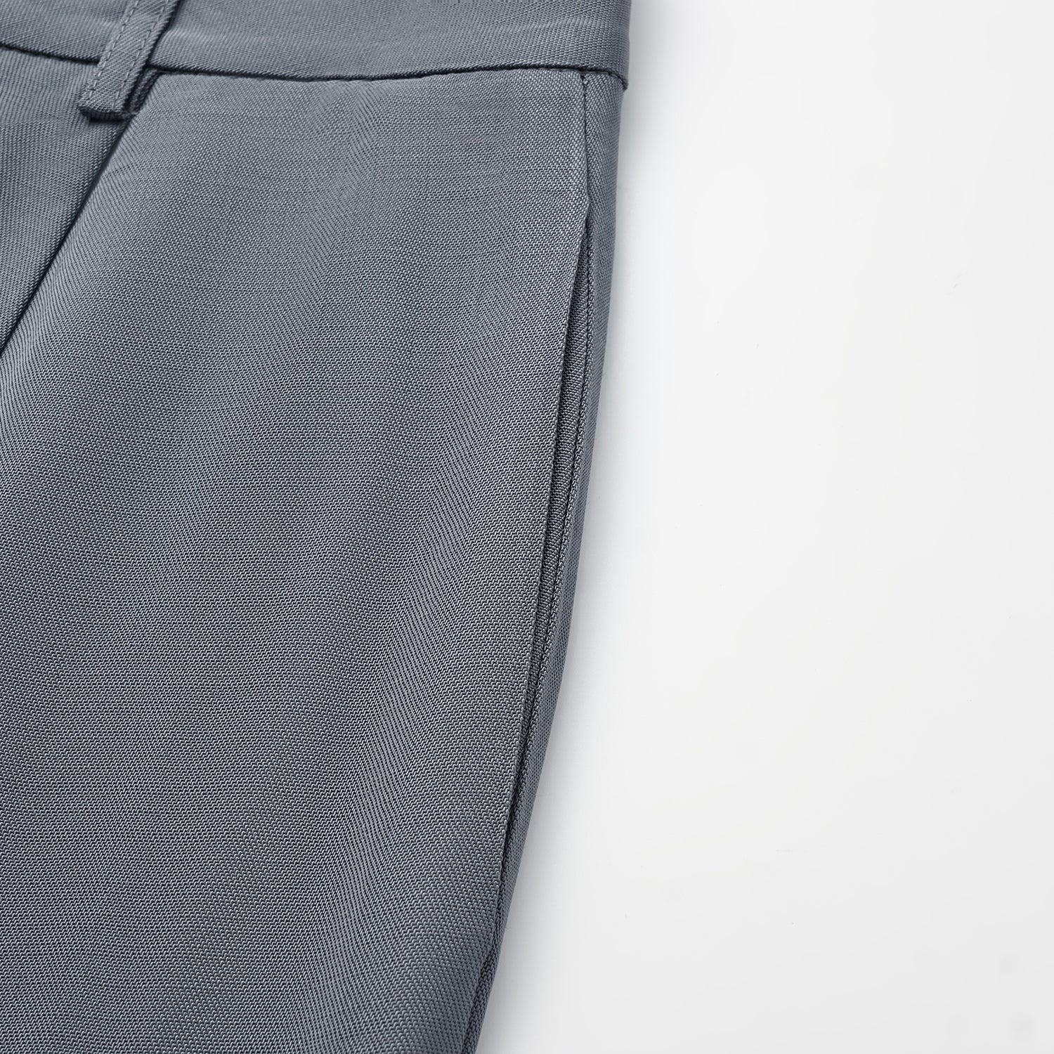 "Speak Sleek" 奢華輕薄麻感肌理醋酸立體剪裁寬褲—Cloud