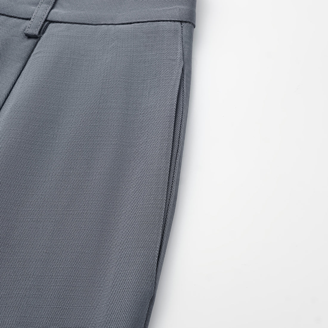 "Speak Sleek" 奢華輕薄麻感肌理醋酸立體剪裁寬褲—Cloud