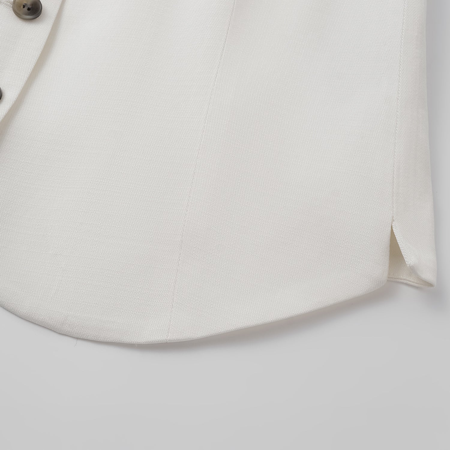 "Speak Sleek" 奢華輕薄麻感肌理醋酸綁帶西裝馬甲背心—Ivory