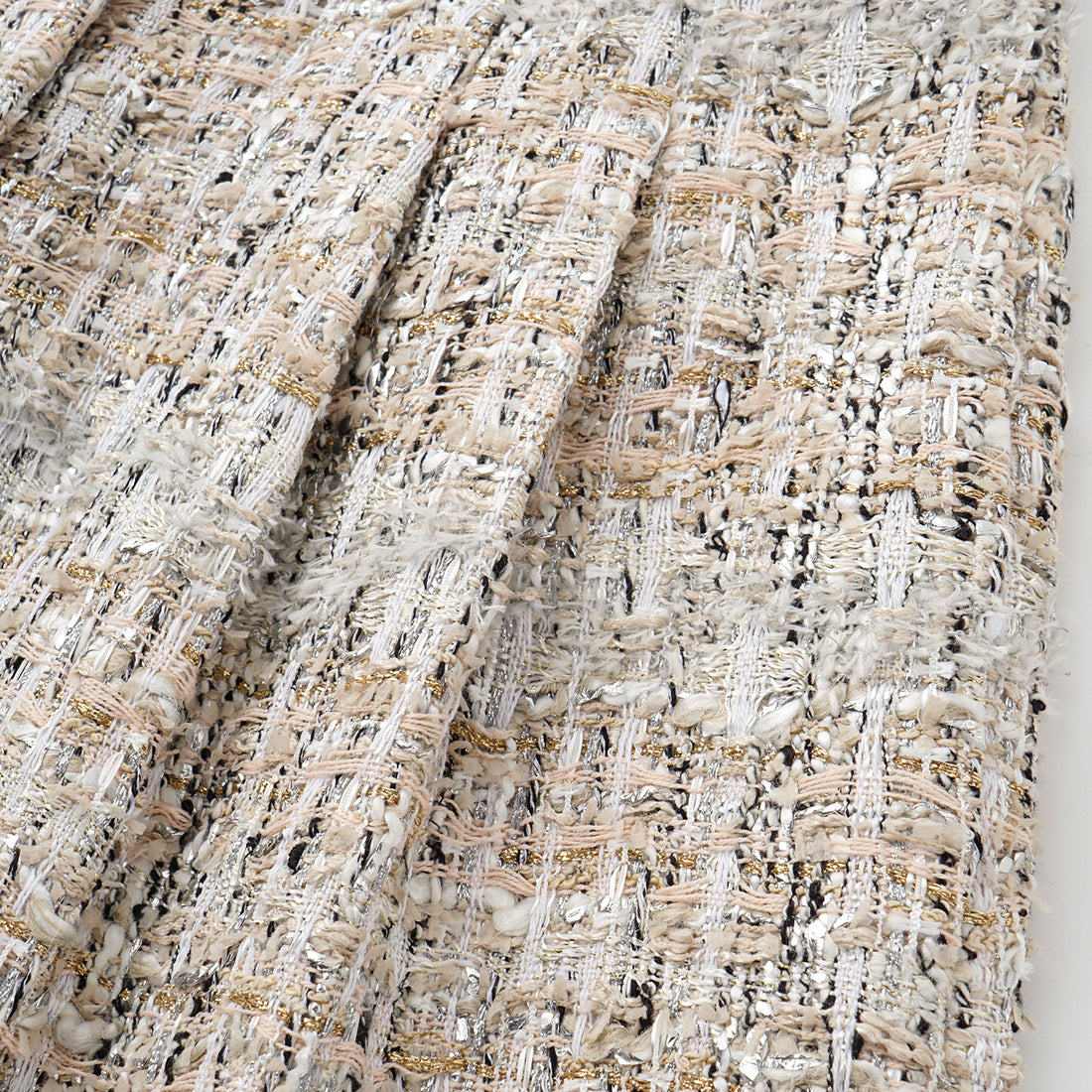 "Chelsea Citywalk." 法國棉紡節紗肌理花呢短褲—Uptown Gala上城晚宴