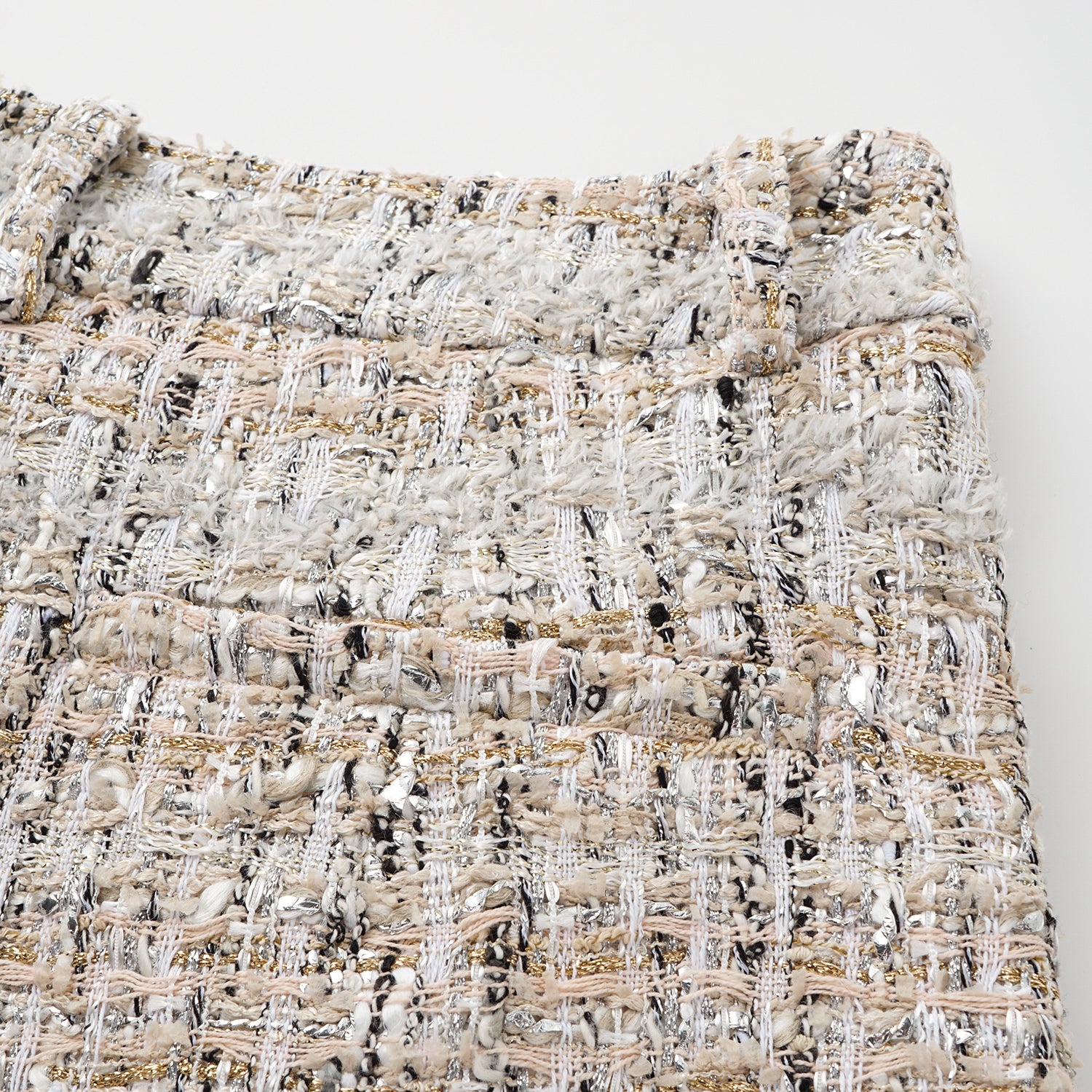 "Chelsea Citywalk." 法國棉紡節紗肌理花呢短褲—Uptown Gala上城晚宴