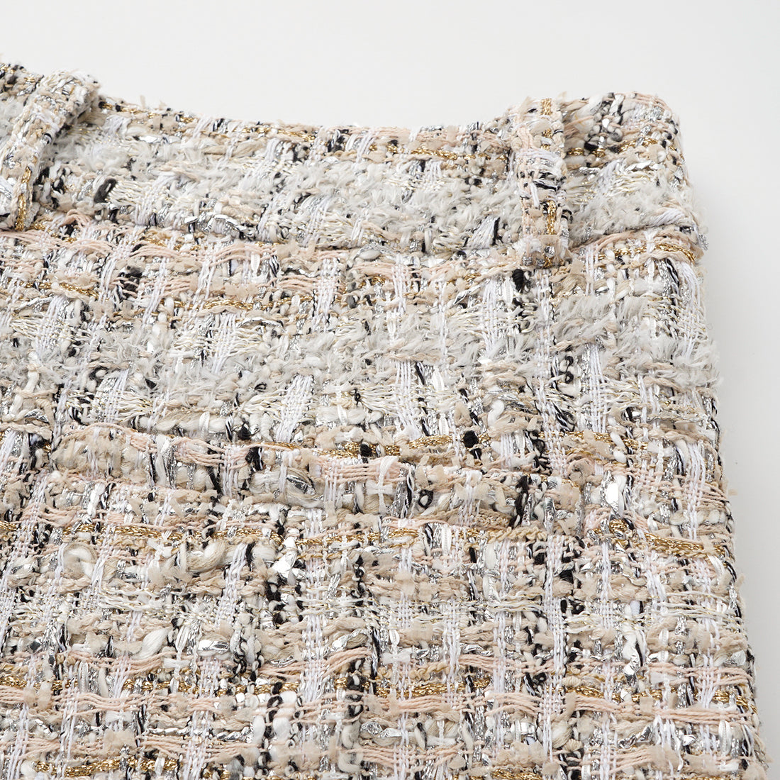 "Chelsea Citywalk." 法國棉紡節紗肌理花呢短褲—Uptown Gala上城晚宴