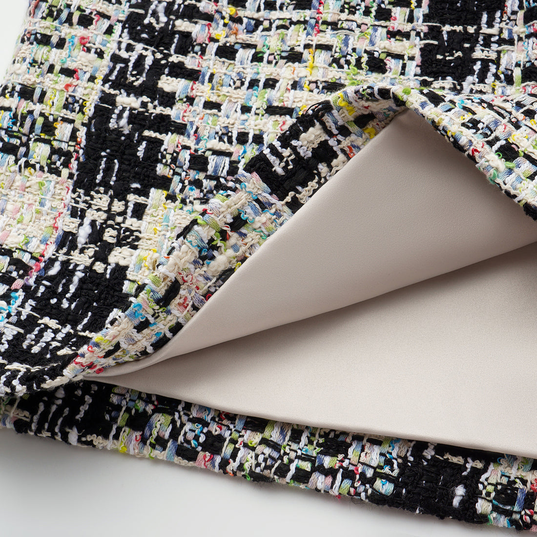 "Chelsea Citywalk." 法國高級訂製棉紡花呢短褲—Manhattan Nights曼哈頓之夜