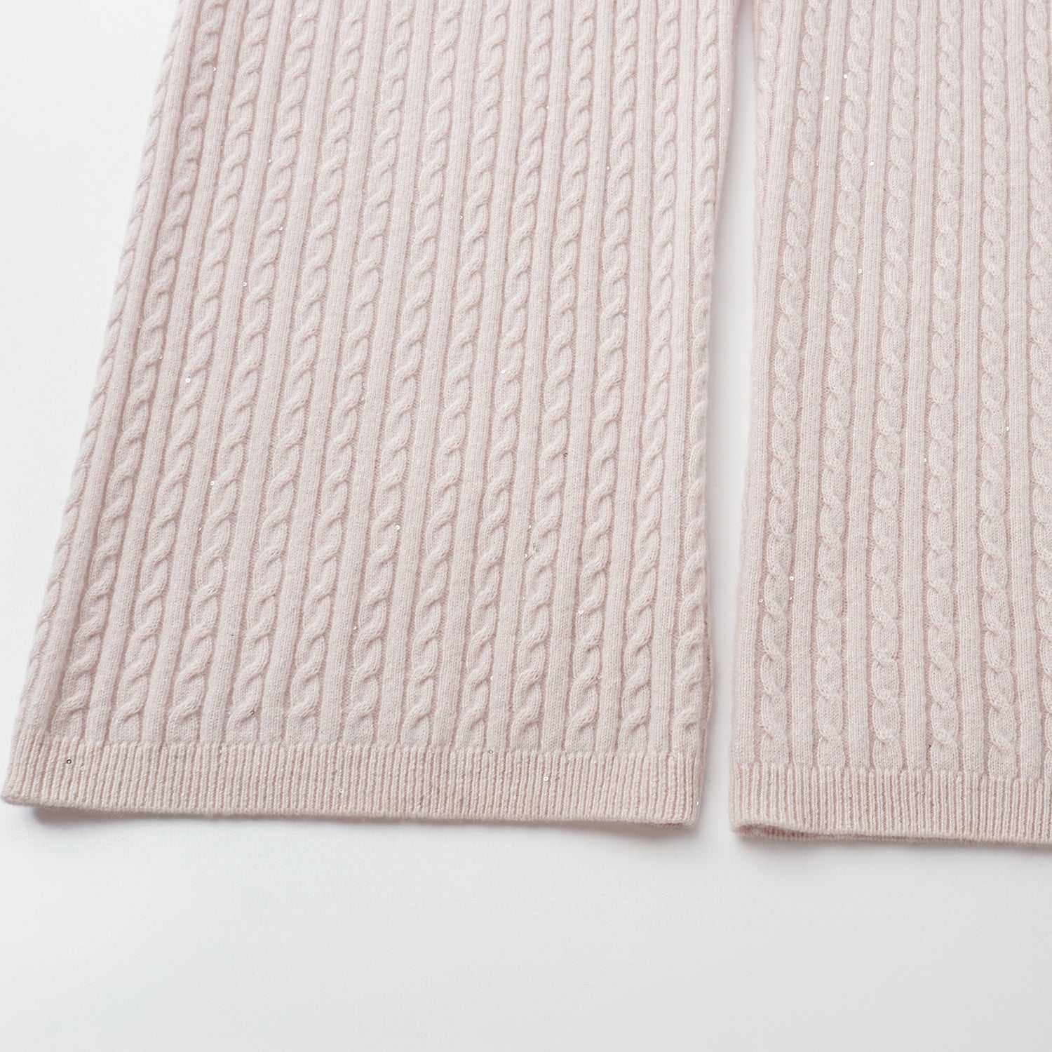 “Autumn Diary” 100% Cashmere 亮片麻花編織針織長褲—Blush Peony玫瑰晨露