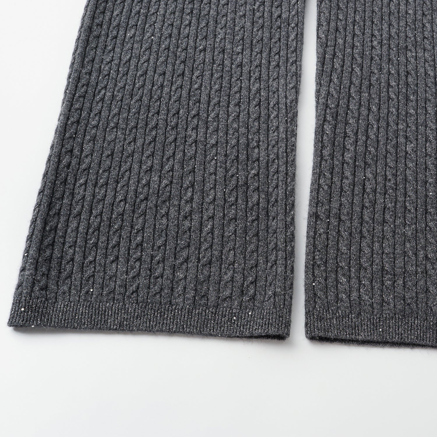 “Autumn Diary” 100% Cashmere 亮片麻花編織針織長褲—Cedar Smoke 雪松煙衫