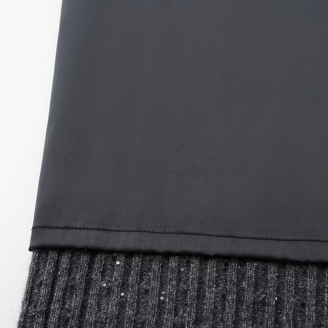 “Autumn Diary” 100% Cashmere 亮片麻花編織針織長褲—Cedar Smoke 雪松煙衫