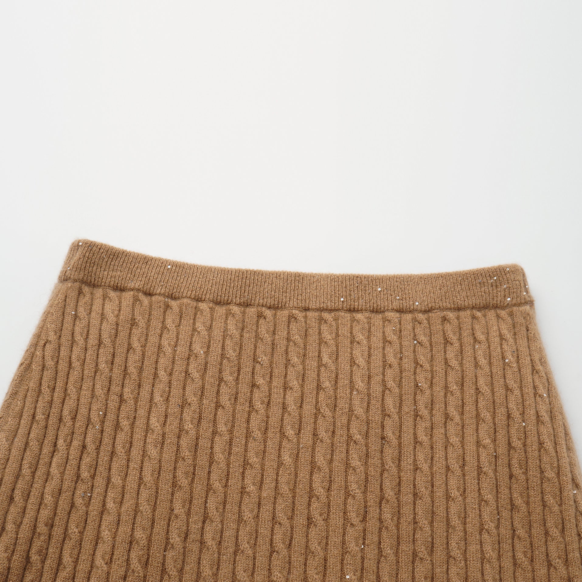 “Autumn Diary” 100% Cashmere極細絨柔星點針織鉛筆裙—Golden Acorn橡果暖陽