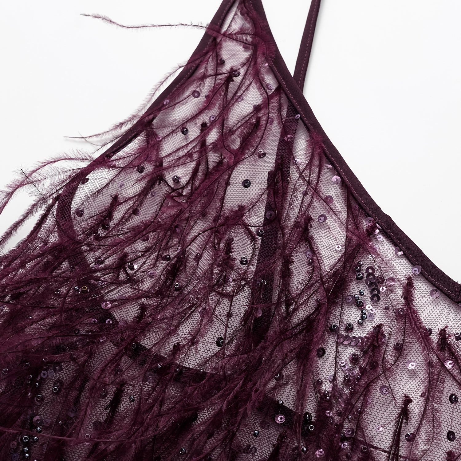 “Welcome to my party.” 珠繡羽毛工藝細肩帶背心—Wine.