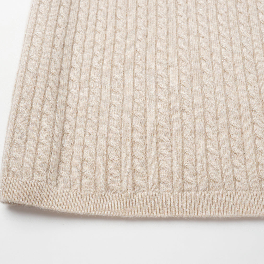 “Autumn Diary” 100% Cashmere極細絨柔星點針織鉛筆裙—Dream of Wheatfield麥田之夢