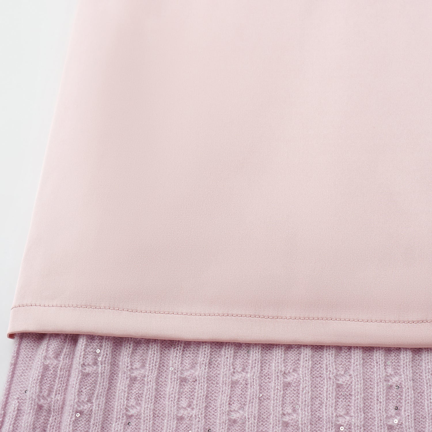 “Autumn Diary” 100% Cashmere極細絨柔星點針織鉛筆裙—Lilac Dawn紫丁曙夢