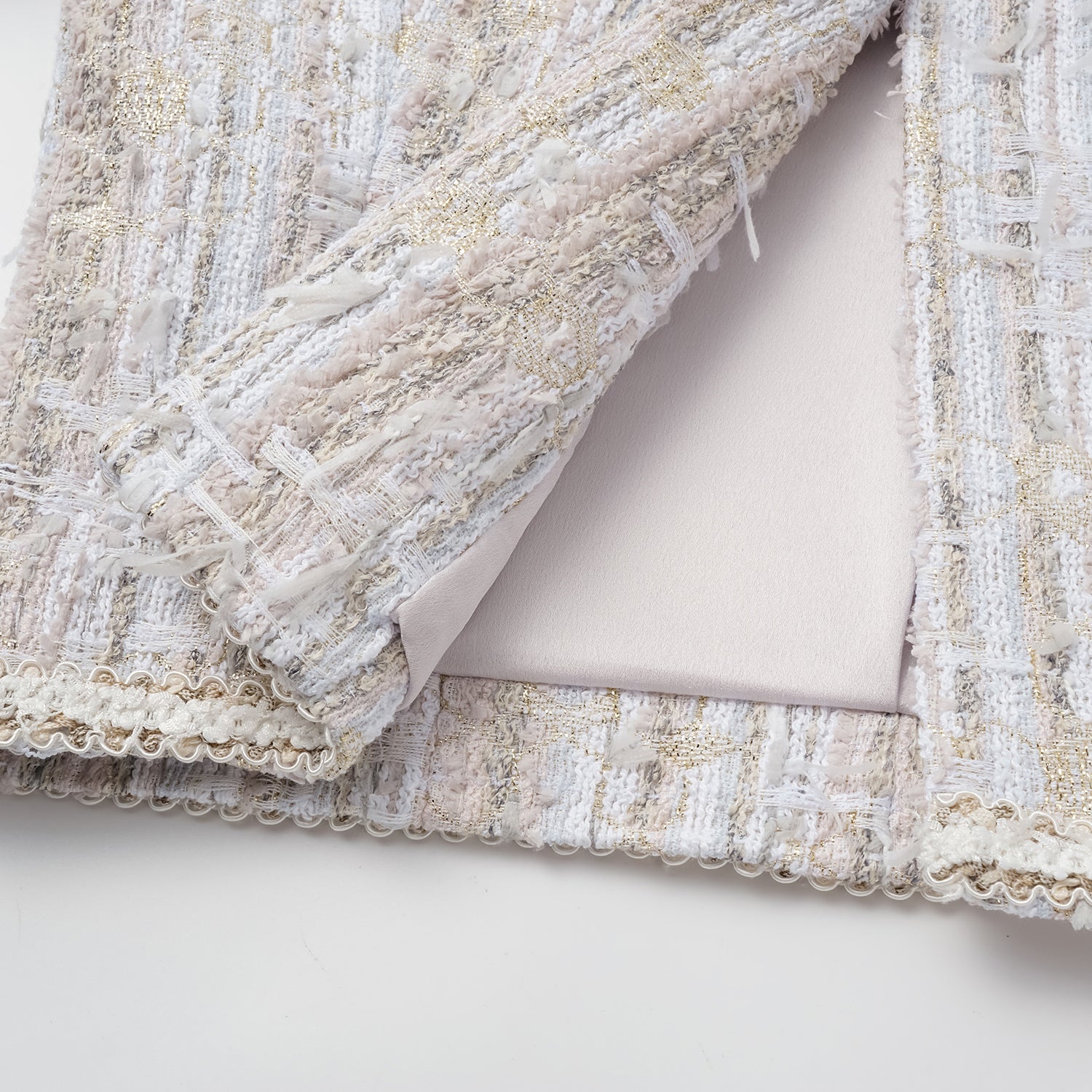 "Breeze Boucle." 法國夏日輕薄花呢外套