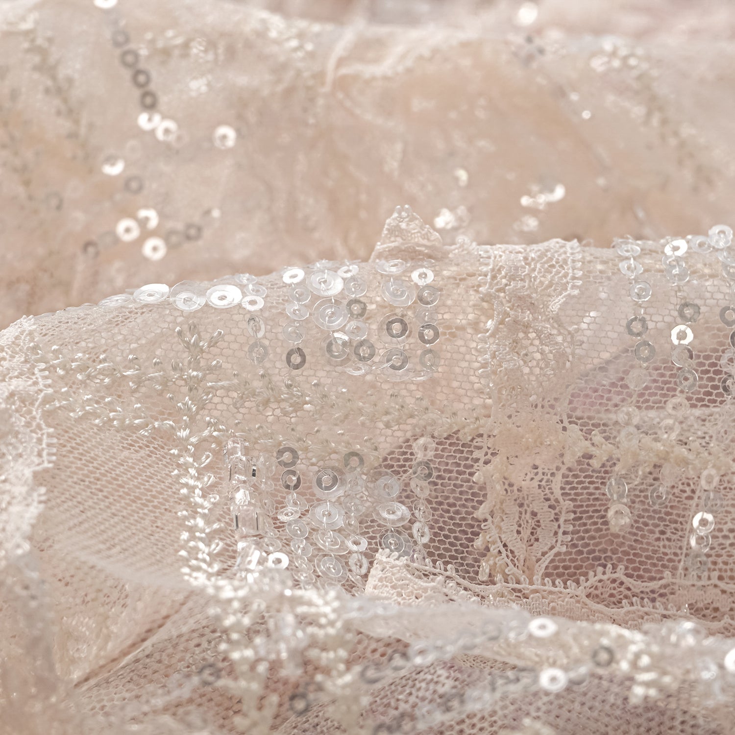 "Imperial Gala" 奢華蕾絲畫藝珠繡輕中式罩衫