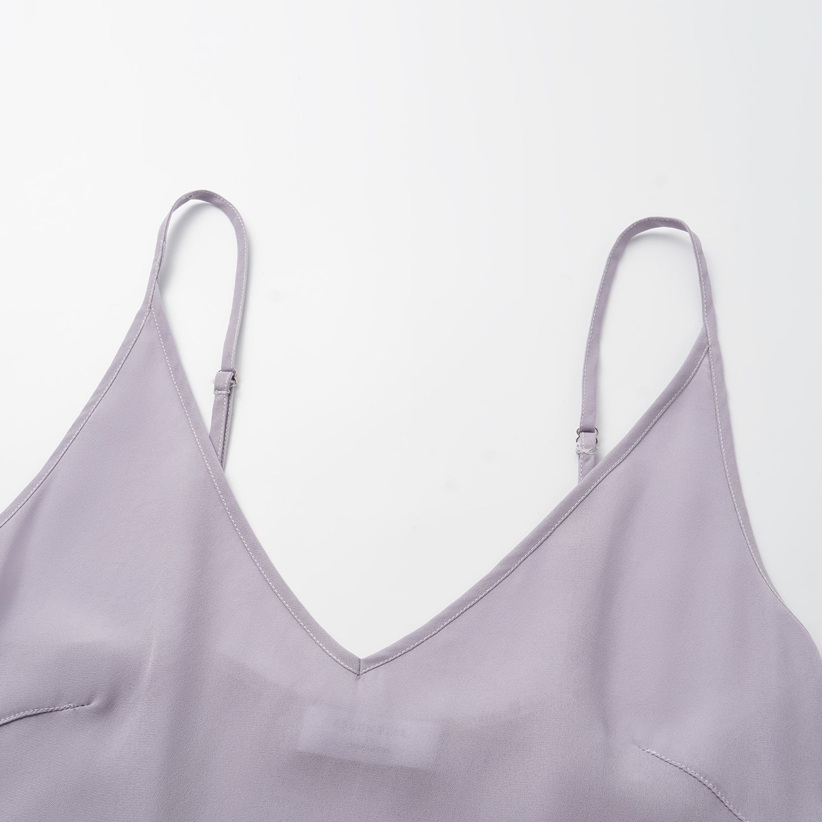 “茶宴” 奢華珠綉蕾絲輕國風細肩帶背心—Silver