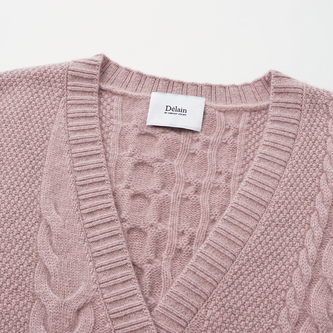 “Spring Diary” 100% Cashmere 立體編結針織開衫—Rosé Manuscript玫瑰詩稿