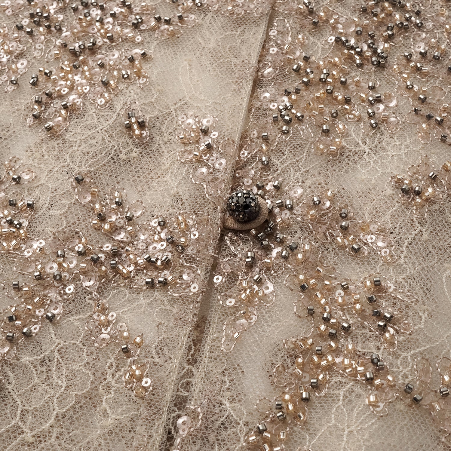 “茶宴” 奢華珠綉蕾絲輕國風披肩外套—Gold