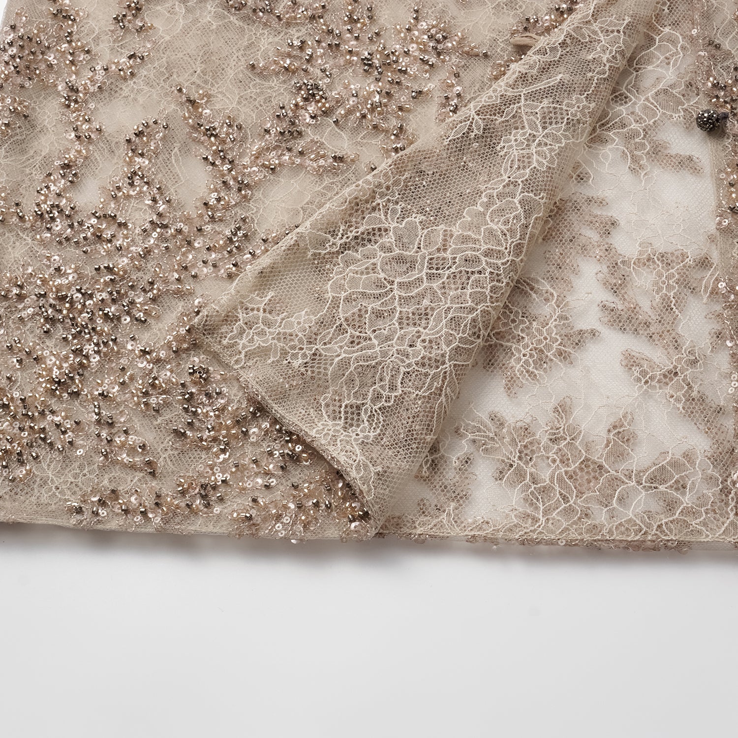 “茶宴” 奢華珠綉蕾絲輕國風披肩外套—Gold