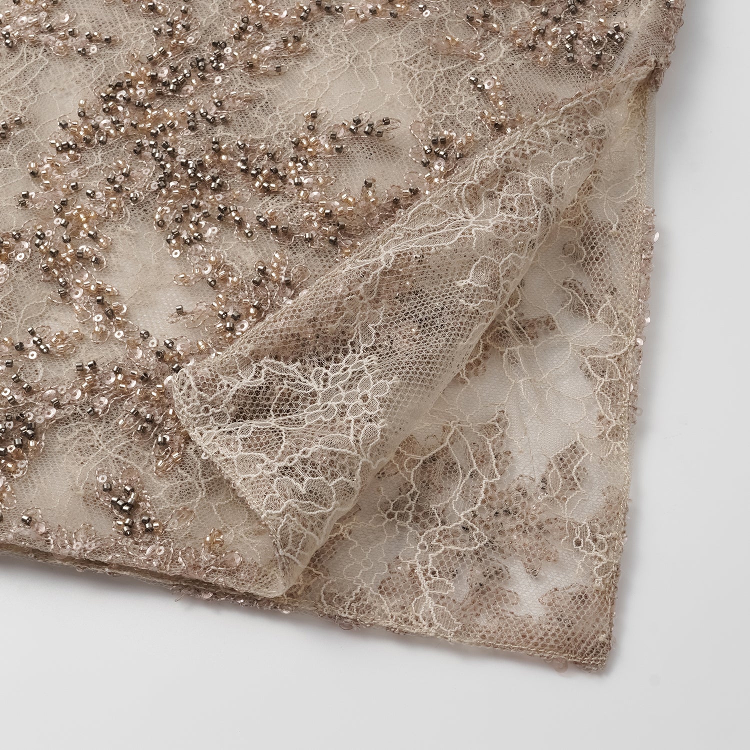 “茶宴” 奢華珠綉蕾絲輕國風披肩外套—Gold