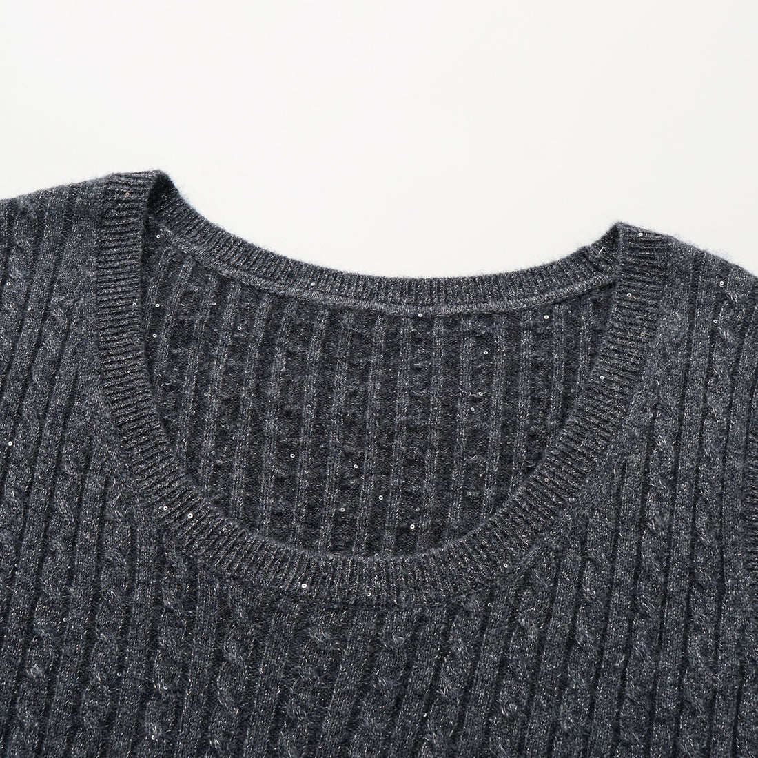 “Autumn Diary” 100% Cashmere 亮片麻花編織針織背心—Cedar Smoke雪松煙衫