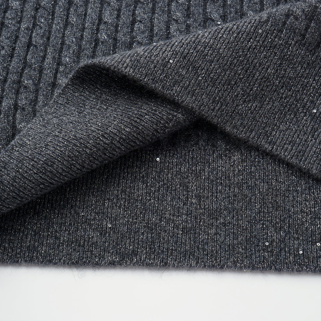 “Autumn Diary” 100% Cashmere 亮片麻花編織針織背心—Cedar Smoke雪松煙衫