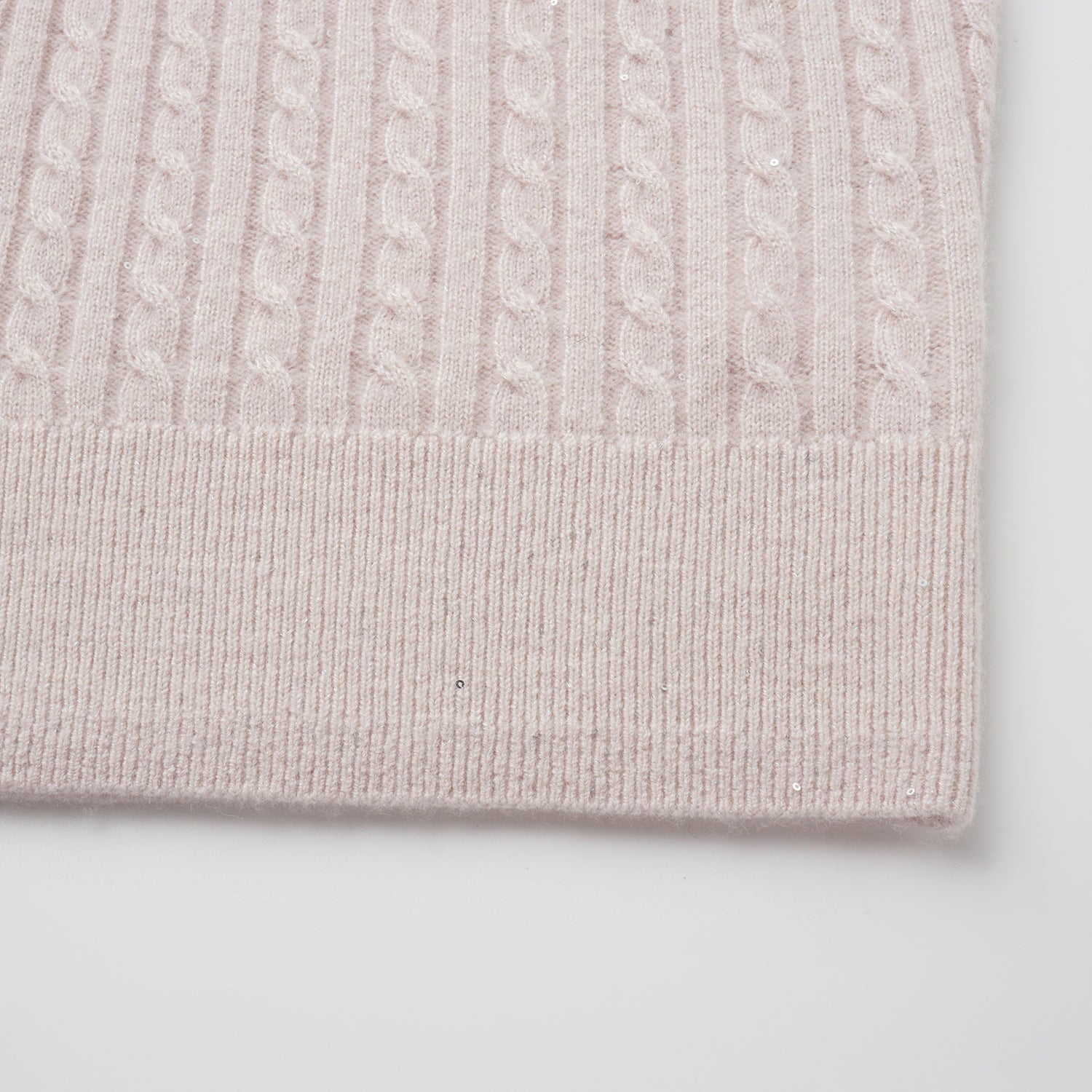 “Autumn Diary” 100% Cashmere 亮片麻花編織針織背心—Blush Peony玫瑰晨露