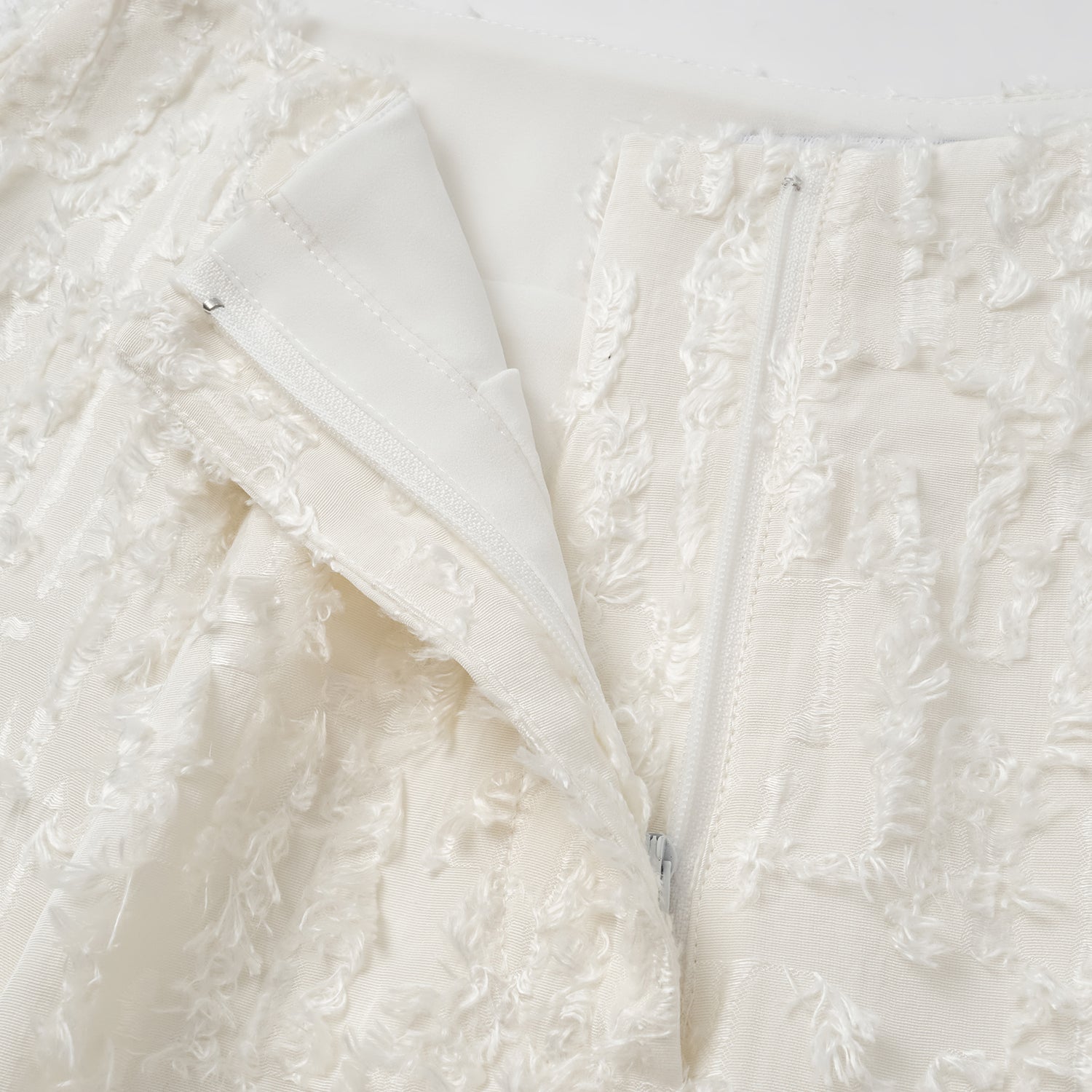 “春意” 燒花工藝輕國風超柔短褲