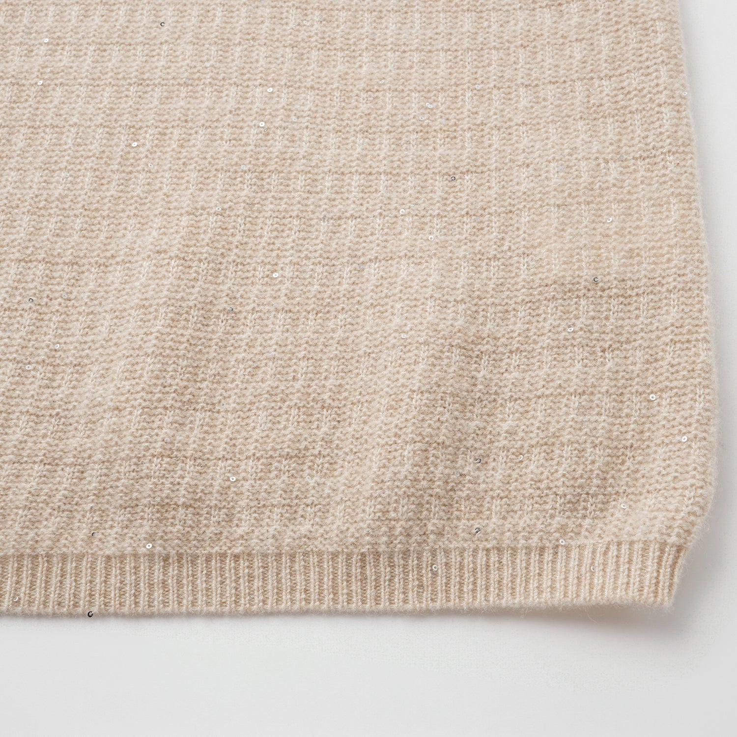 “Autumn Diary” 100% Cashmere極細絨柔星點低弧領針織上衣—Dream of Wheatfield麥田之夢