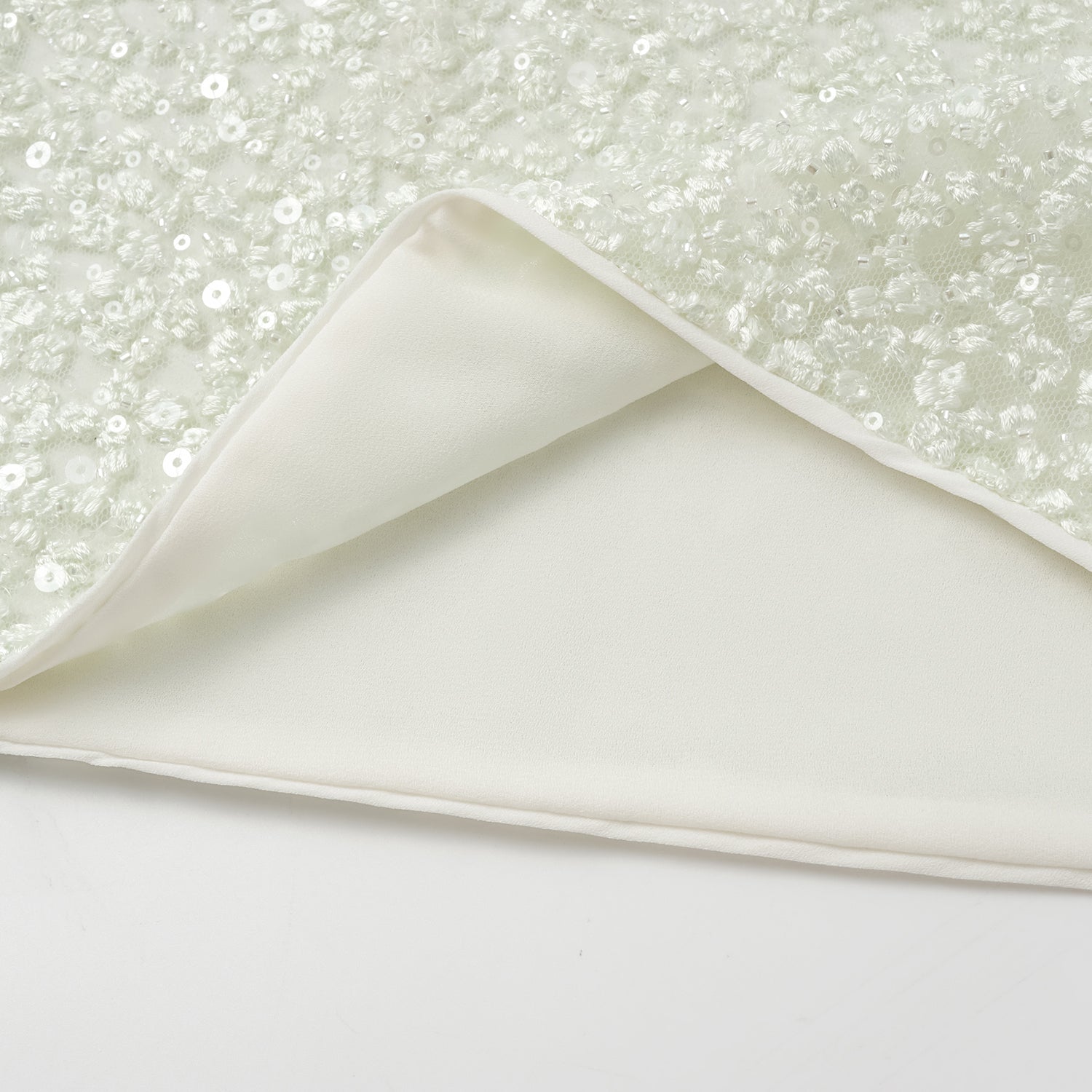 “春意” 立體珠繡短褲