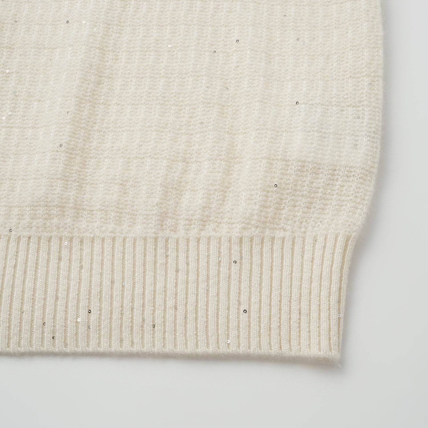 “Autumn Diary” 100% Cashmere極細絨柔星點針織上衣—Velour Moonlight絲絨月光