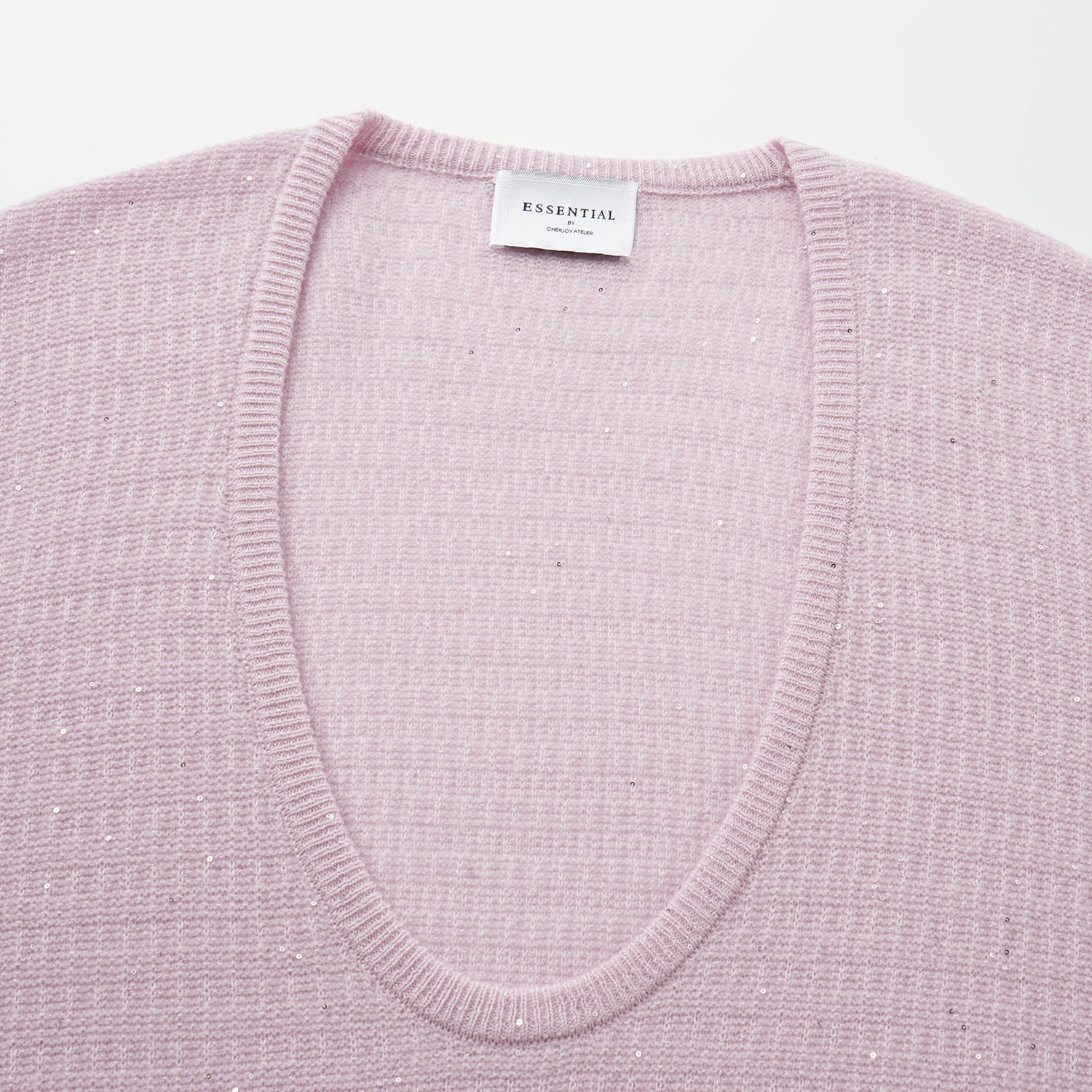 “Autumn Diary” 100% Cashmere極細絨柔星點低弧領針織上衣—Lilac Dawn紫丁曙夢