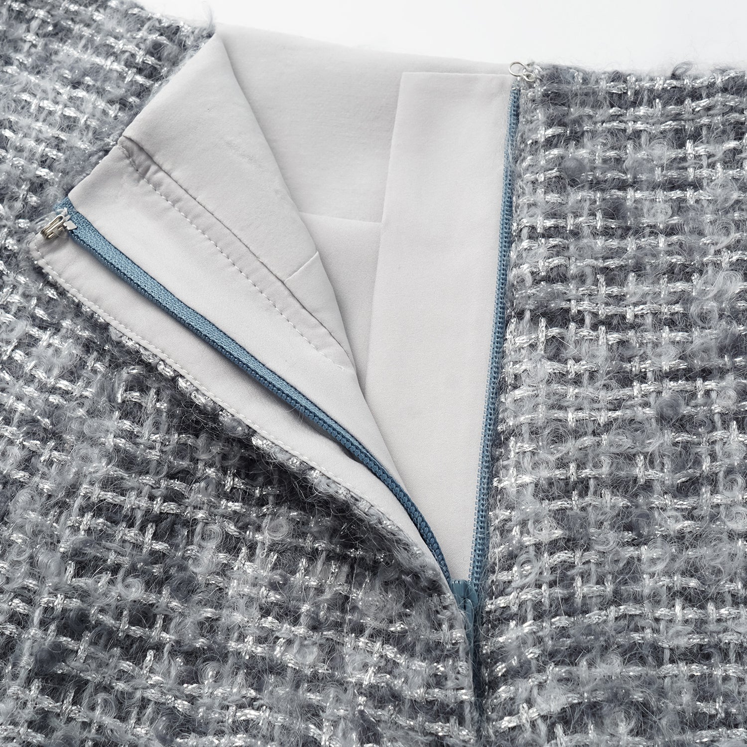 “Breeze boucle" 英國頂級輕薄花呢短褲—Starlit Smoke