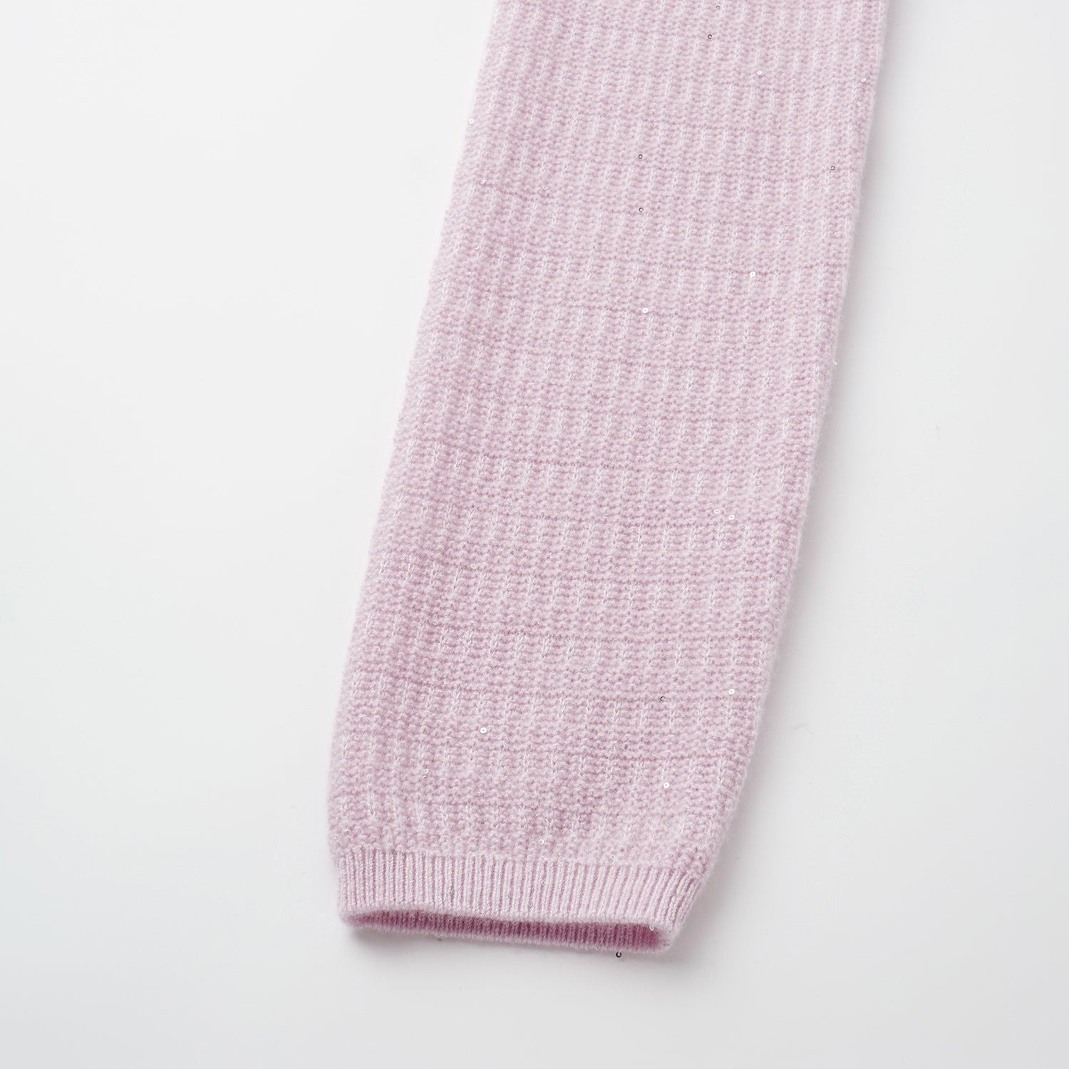 “Autumn Diary” 100% Cashmere極細絨柔星點低弧領針織上衣—Lilac Dawn紫丁曙夢