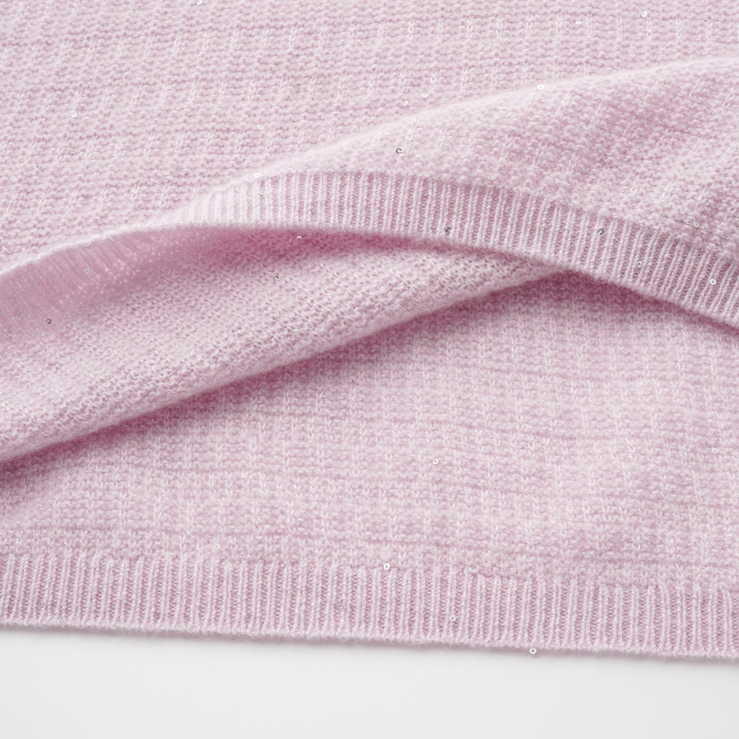 “Autumn Diary” 100% Cashmere極細絨柔星點低弧領針織上衣—Lilac Dawn紫丁曙夢