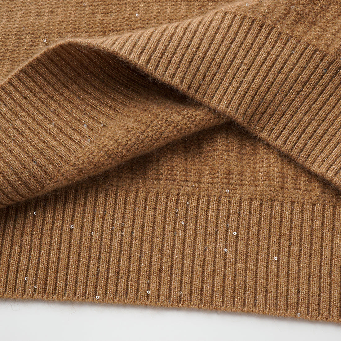 “Autumn Diary” 100% Cashmere極細絨柔星點針織上衣—Golden Acorn橡果暖陽